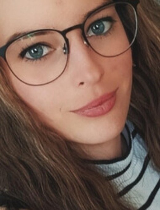 Ava live video chat profile on InstaCam